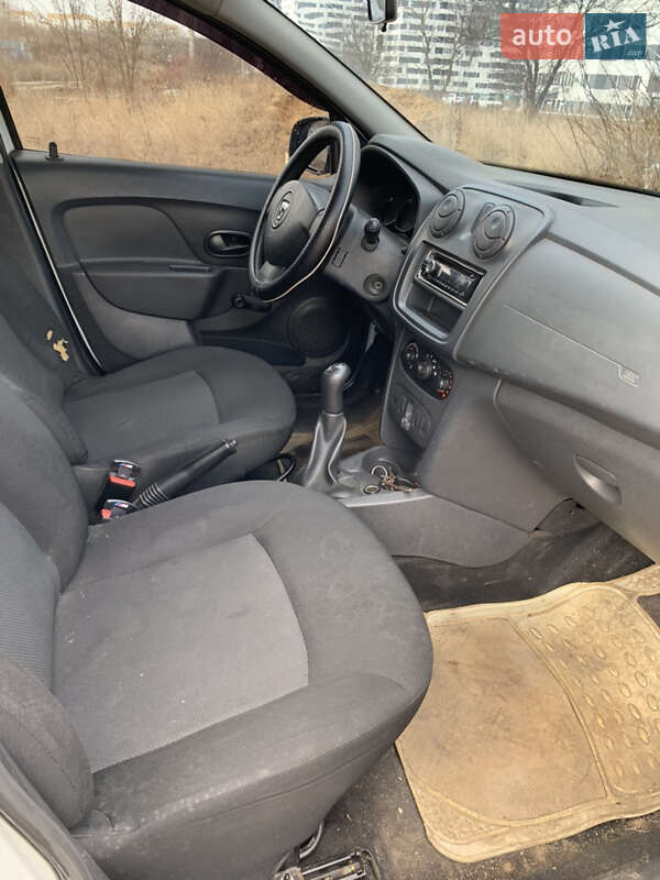 Універсал Dacia Logan MCV 2015 в Харкові фото 17 Універсал Dacia Logan MCV 2015 в Харкові