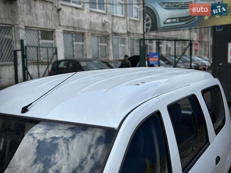Универсал Dacia Logan MCV 2009 в Сумах