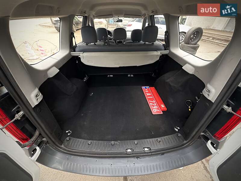 Универсал Dacia Logan MCV 2009 в Сумах