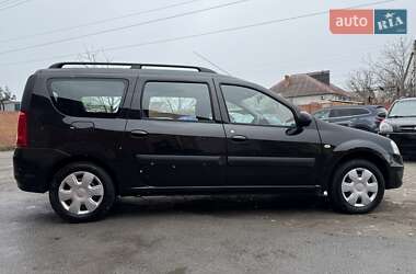 Універсал Dacia Logan MCV 2012 в 