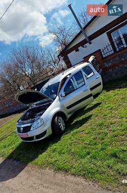 Универсал Dacia Logan MCV 2009 в 