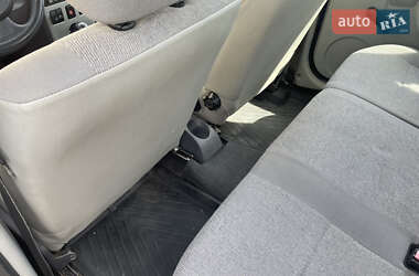 Универсал Dacia Logan MCV 2009 в 