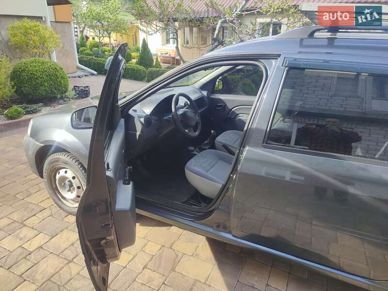 Универсал Dacia Logan MCV 2008 в Лесниках