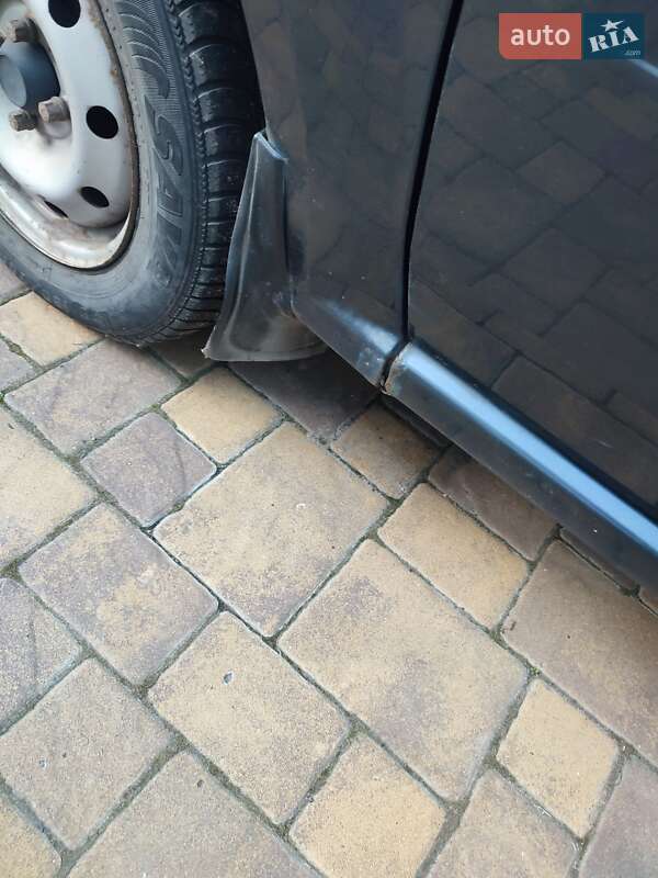 Универсал Dacia Logan MCV 2008 в Лесниках