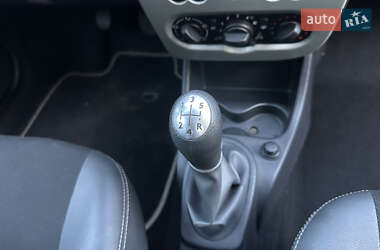 Универсал Dacia Logan MCV 2012 в 