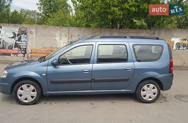Универсал Dacia Logan MCV 2012 в 