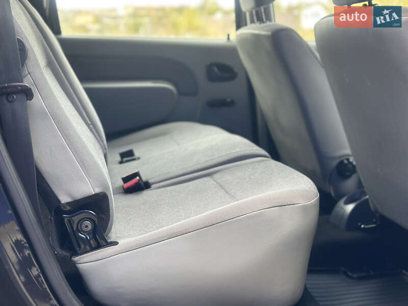 Универсал Dacia Logan MCV 2009 в Дубно