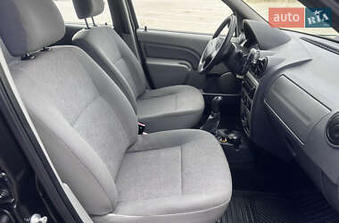 Універсал Dacia Logan MCV 2009 в 