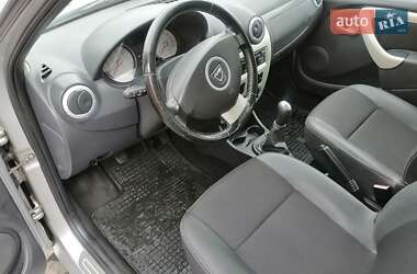 Універсал Dacia Logan MCV 2012 в 