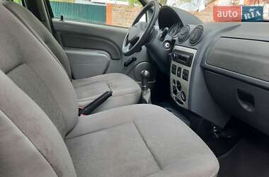 Универсал Dacia Logan MCV 2010 в 