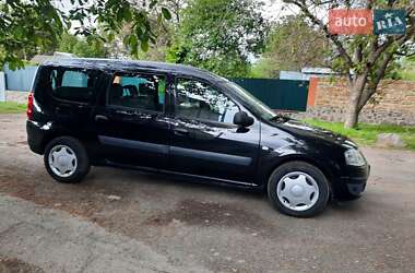 Универсал Dacia Logan MCV 2010 в 