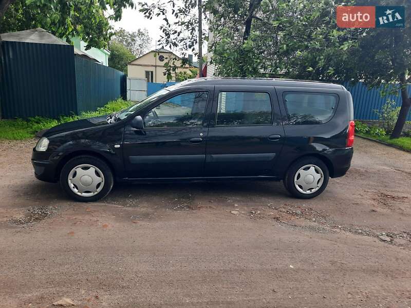 Универсал Dacia Logan MCV 2010 в Полтаве