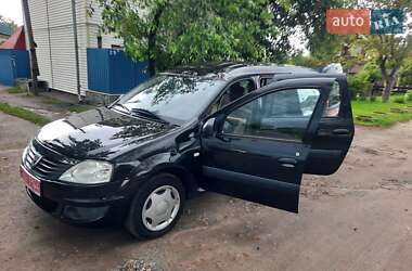 Универсал Dacia Logan MCV 2010 в 