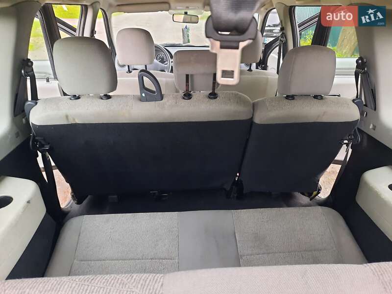 Универсал Dacia Logan MCV 2010 в Полтаве