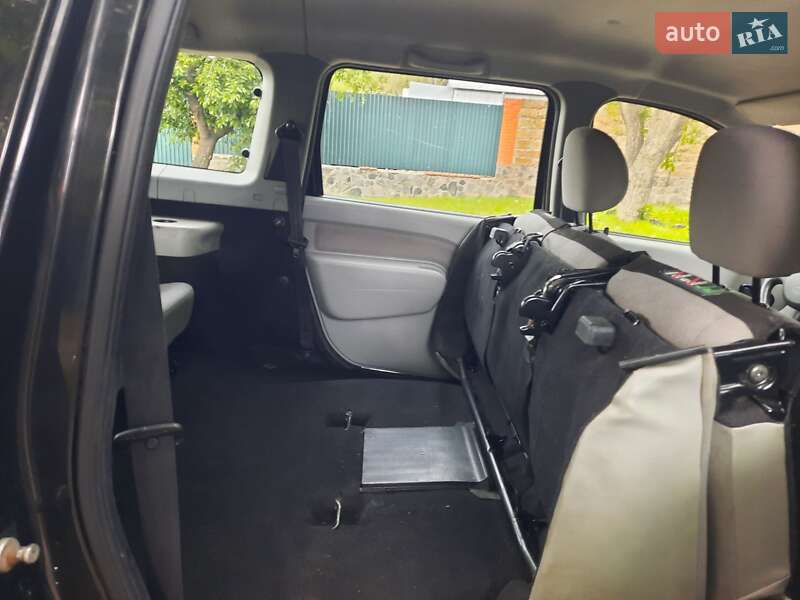 Универсал Dacia Logan MCV 2010 в Полтаве