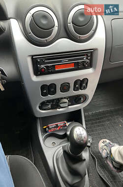 Универсал Dacia Logan MCV 2010 в 