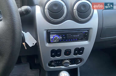 Універсал Dacia Logan MCV 2009 в 