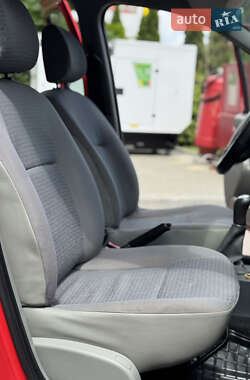 Универсал Dacia Logan MCV 2008 в 