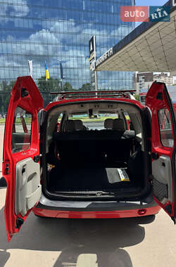 Универсал Dacia Logan MCV 2008 в 