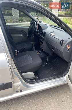Универсал Dacia Logan MCV 2007 в 
