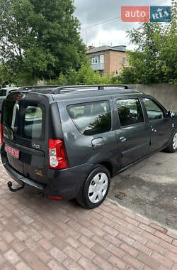 Универсал Dacia Logan MCV 2009 в 