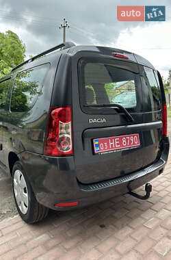 Универсал Dacia Logan MCV 2009 в 
