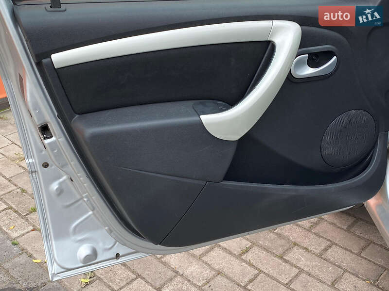 Универсал Dacia Logan MCV 2012 в Ровно