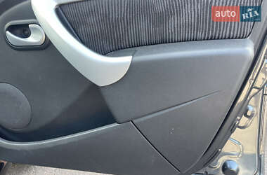 Универсал Dacia Logan MCV 2010 в 