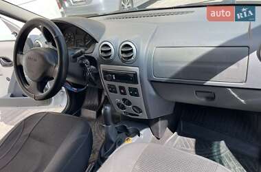Универсал Dacia Logan MCV 2010 в 
