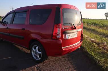 Універсал Dacia Logan MCV 2009 в Сенчі