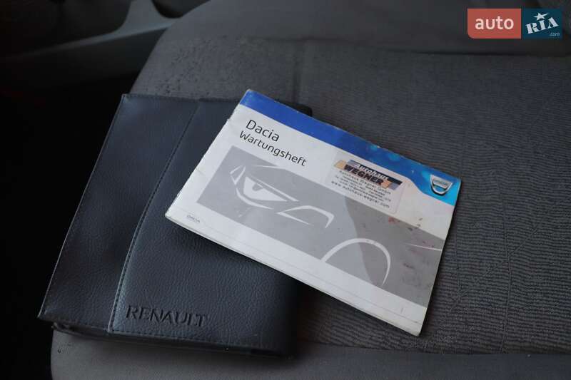 Универсал Dacia Logan MCV 2009 в Сенче