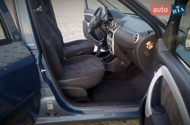 Универсал Dacia Logan MCV 2011 в 