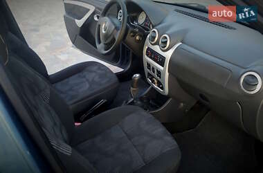 Универсал Dacia Logan MCV 2011 в 