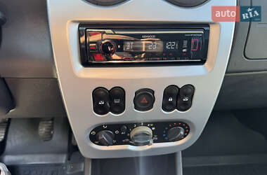 Универсал Dacia Logan MCV 2009 в 
