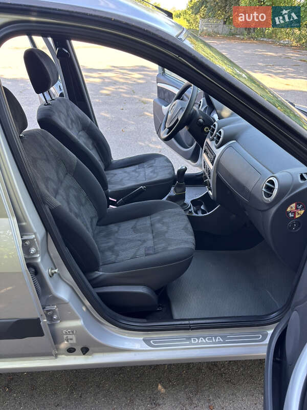Универсал Dacia Logan MCV 2009 в Хороле