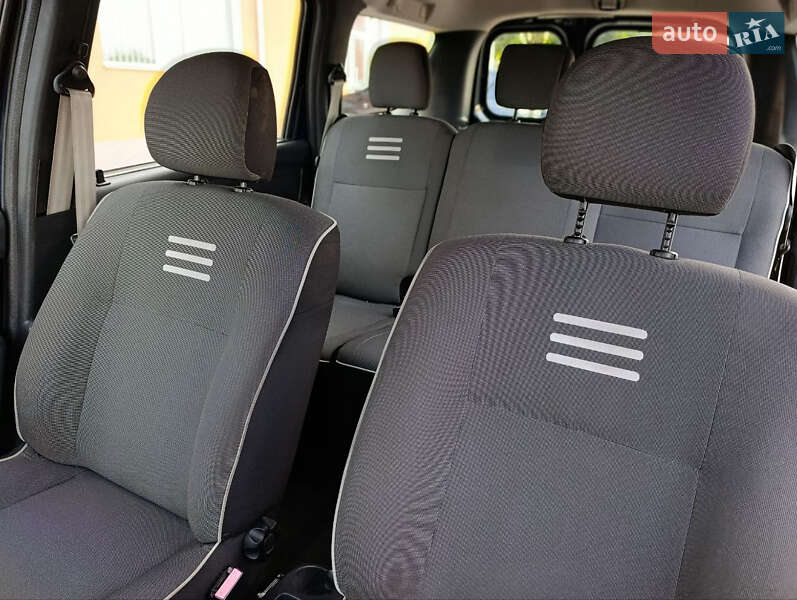 Универсал Dacia Logan MCV 2013 в Виннице