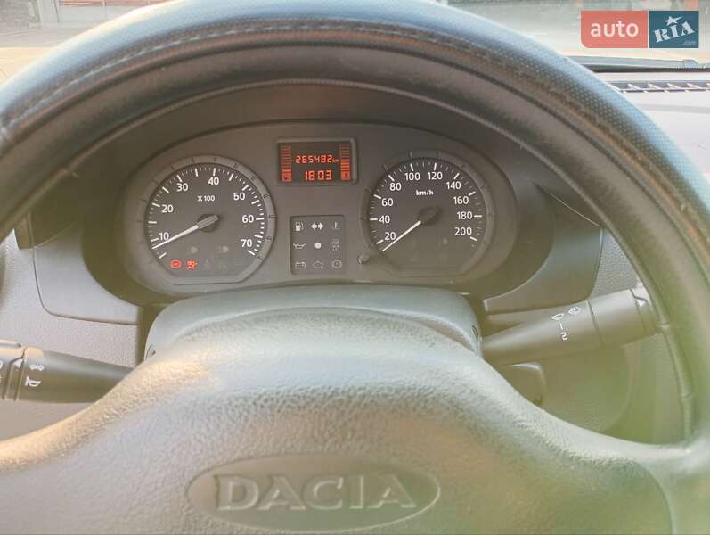 Универсал Dacia Logan MCV 2009 в Киеве