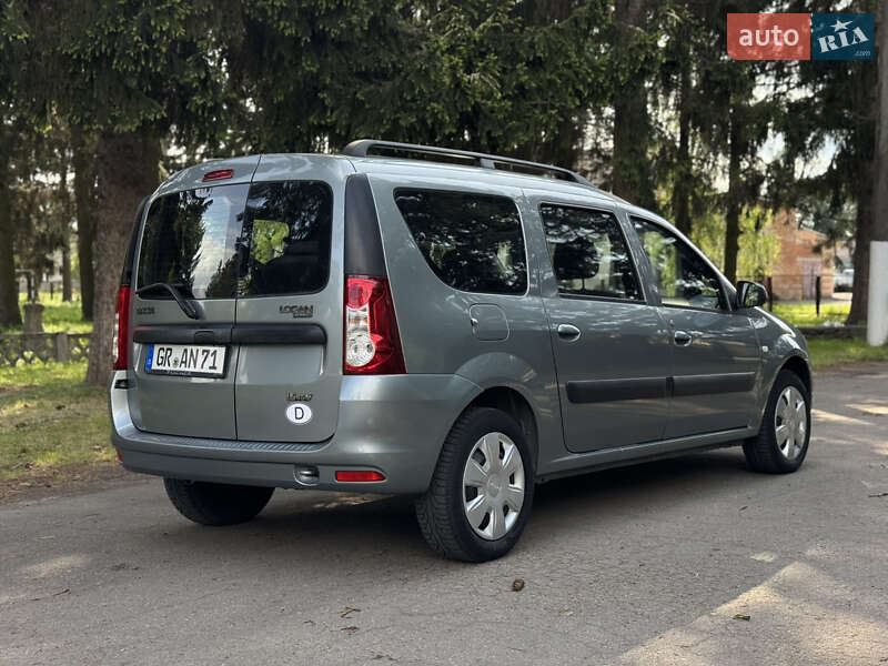 Универсал Dacia Logan MCV 2010 в Умани