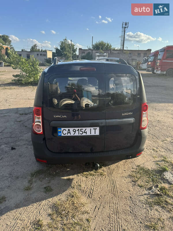 Універсал Dacia Logan MCV 2011 в Черкасах