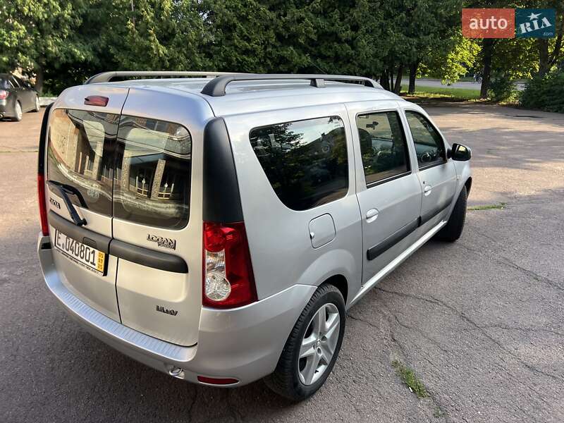 Універсал Dacia Logan MCV 2010 в Ніжині