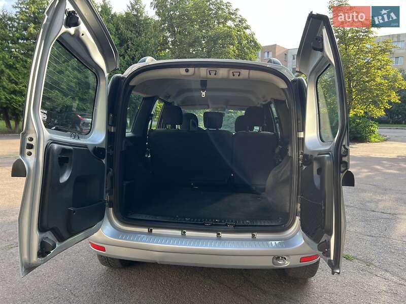 Універсал Dacia Logan MCV 2010 в Ніжині
