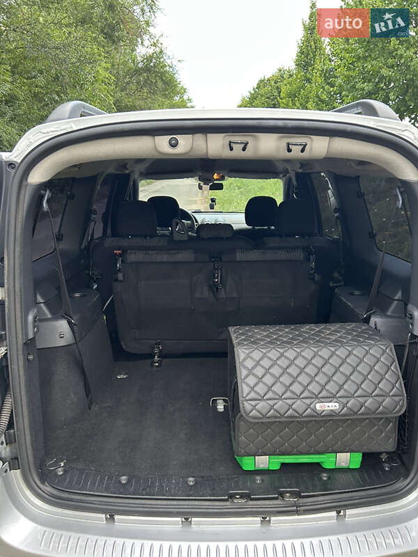 Универсал Dacia Logan MCV 2009 в Умани фото 18 Универсал Dacia Logan MCV 2009 в Умани