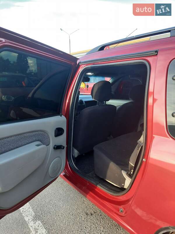 Универсал Dacia Logan MCV 2008 в Киеве фото 5 Универсал Dacia Logan MCV 2008 в Киеве