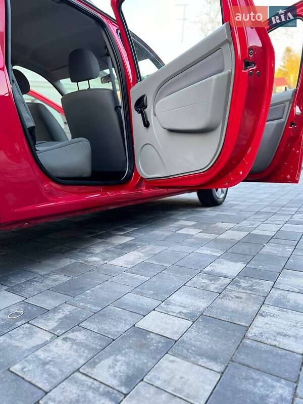 Універсал Dacia Logan MCV 2010 в Хмельницькому фото 33 Універсал Dacia Logan MCV 2010 в Хмельницькому