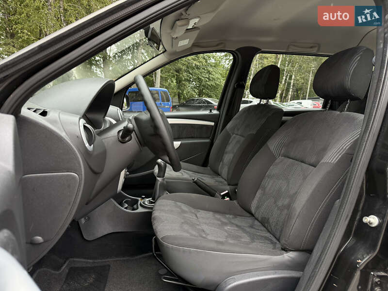 Универсал Dacia Logan MCV 2011 в Тернополе