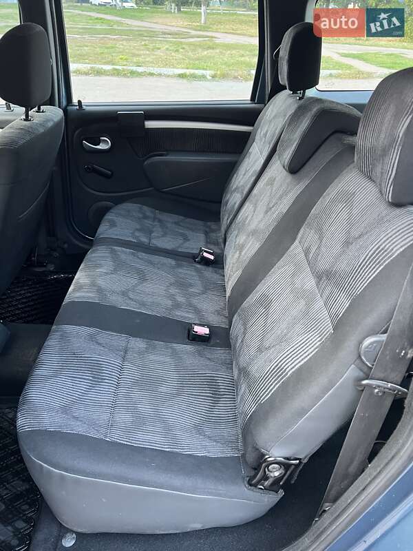 Універсал Dacia Logan MCV 2010 в Ніжині фото 41 Універсал Dacia Logan MCV 2010 в Ніжині