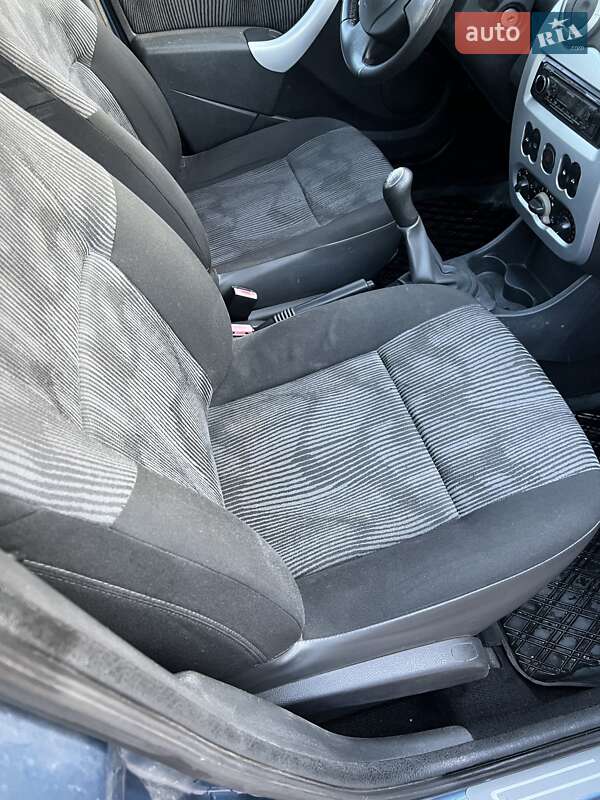 Універсал Dacia Logan MCV 2010 в Ніжині фото 43 Універсал Dacia Logan MCV 2010 в Ніжині