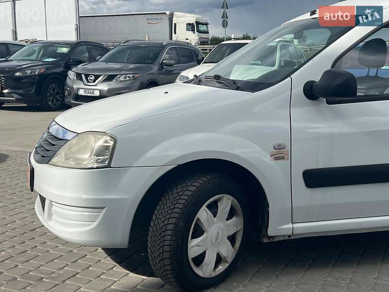 Универсал Dacia Logan MCV 2012 в Львове
