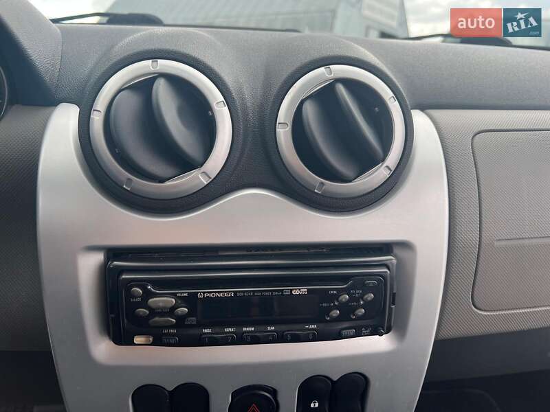 Универсал Dacia Logan MCV 2012 в Львове
