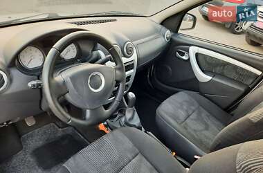 Универсал Dacia Logan MCV 2009 в 